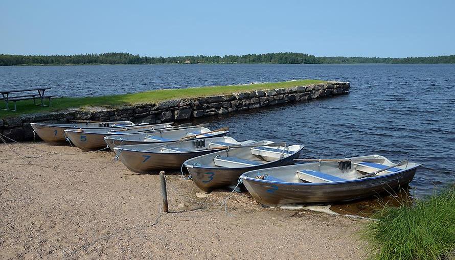 Bild på båtar i Torpasjön