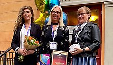 Suzanne Hanna, Anette Mesch och Åse Lindgren från Hulta ängars förskola var på plats för att representera förskolan och ta emot priset i Stockholm.